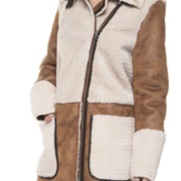 DEX Sherpa Jacket - Picture 2 of 13